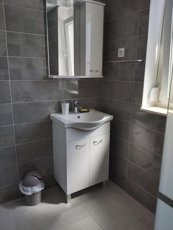 Apartment Olea Marina Luaran gambar